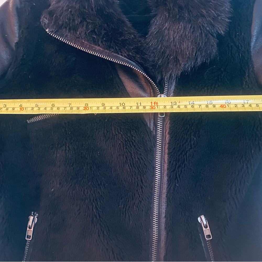 TOPSHOP Black Faux Fur Jacket - Picture 11 of 13